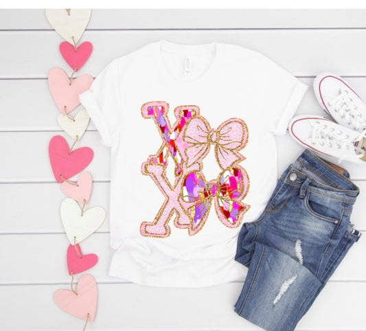 XOXO tshirt